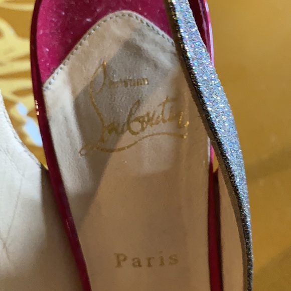 Authentic Christian Louboutin - Picture 4 of 9
